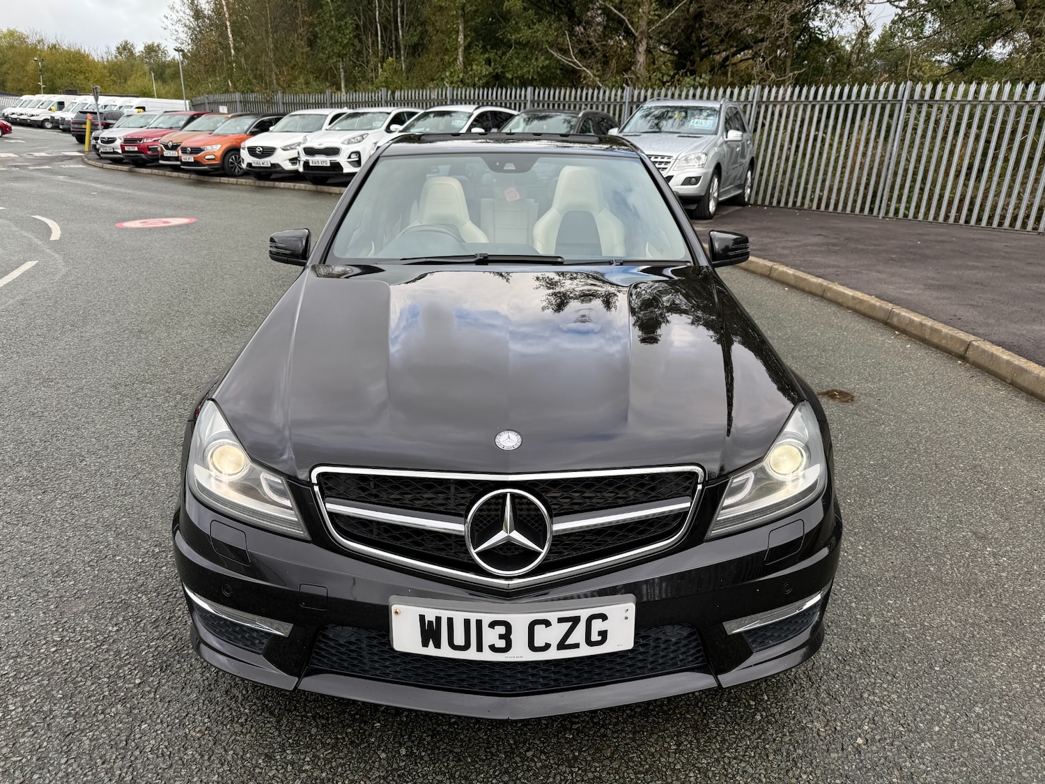 Used Mercedes-Benz C Class 2013 for sale - 76383199: Photo 8