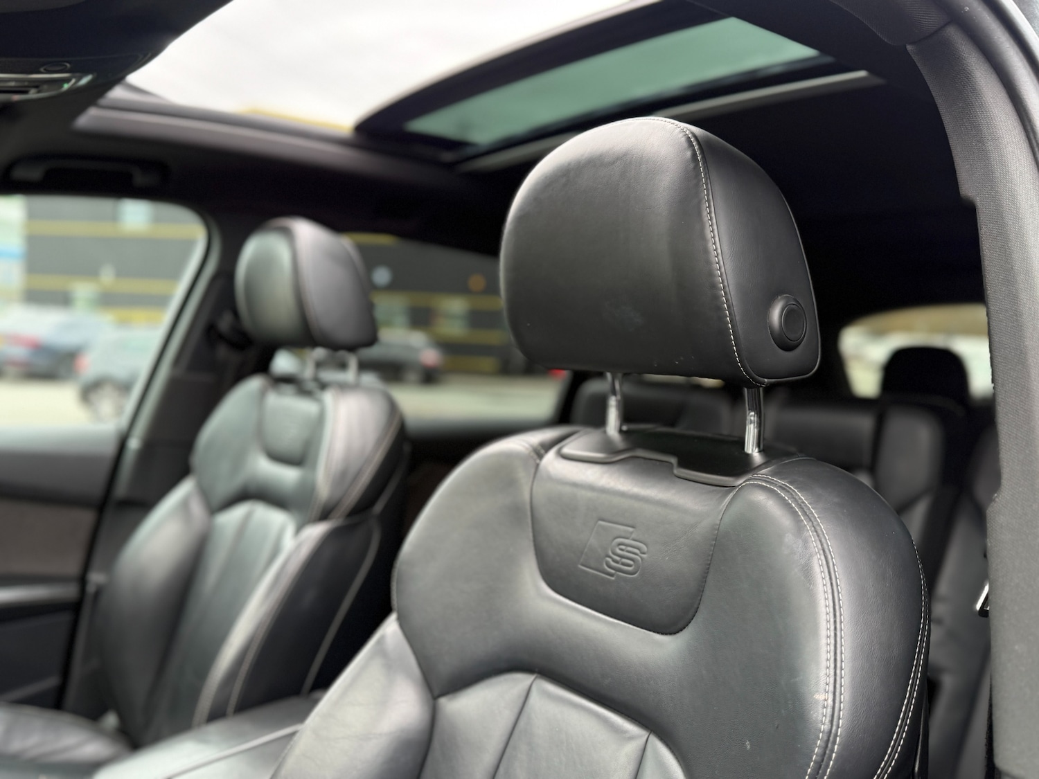 Used Audi Q7 2018 for sale - 77650070: Photo 12