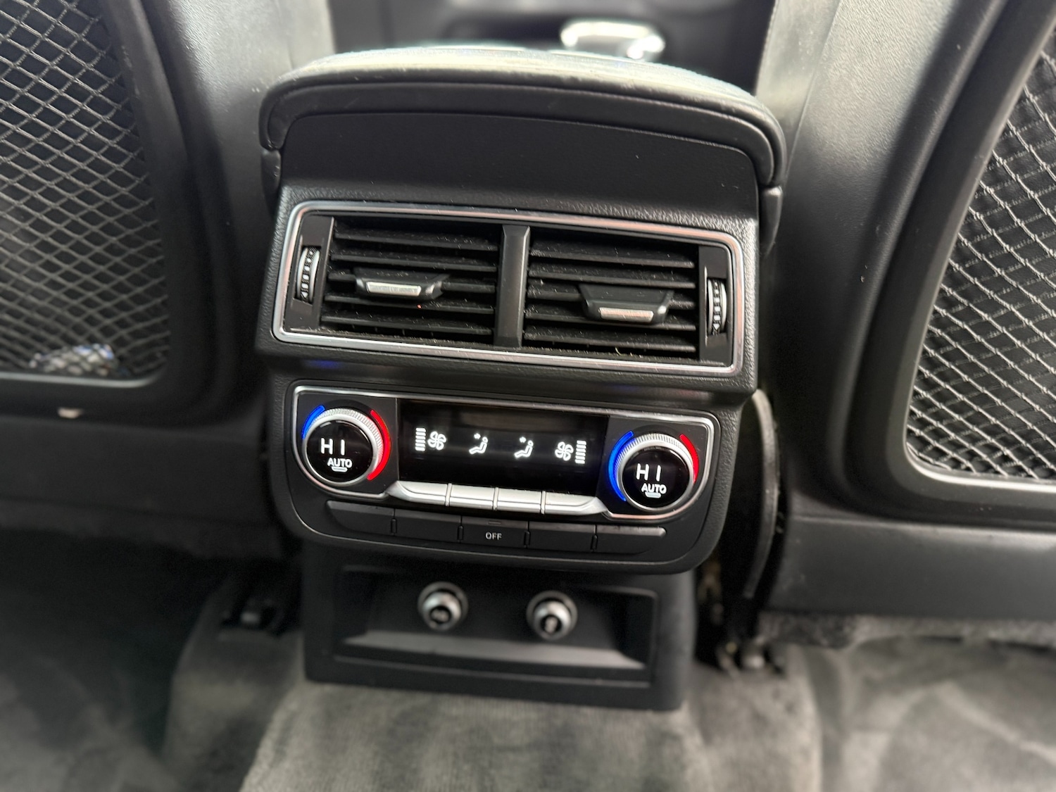 Used Audi Q7 2018 for sale - 77650070: Photo 17