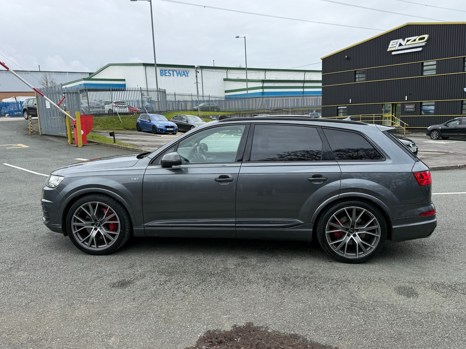 Used Audi Q7 2018 for sale - 77650070: Photo 6