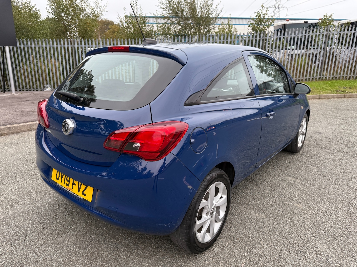 Used Vauxhall Corsa 2019 for sale - 76243052: Photo 3
