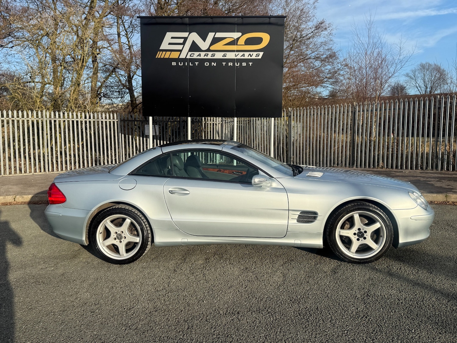 Used Mercedes-Benz S Class 2004 for sale - 77324527: Photo 2