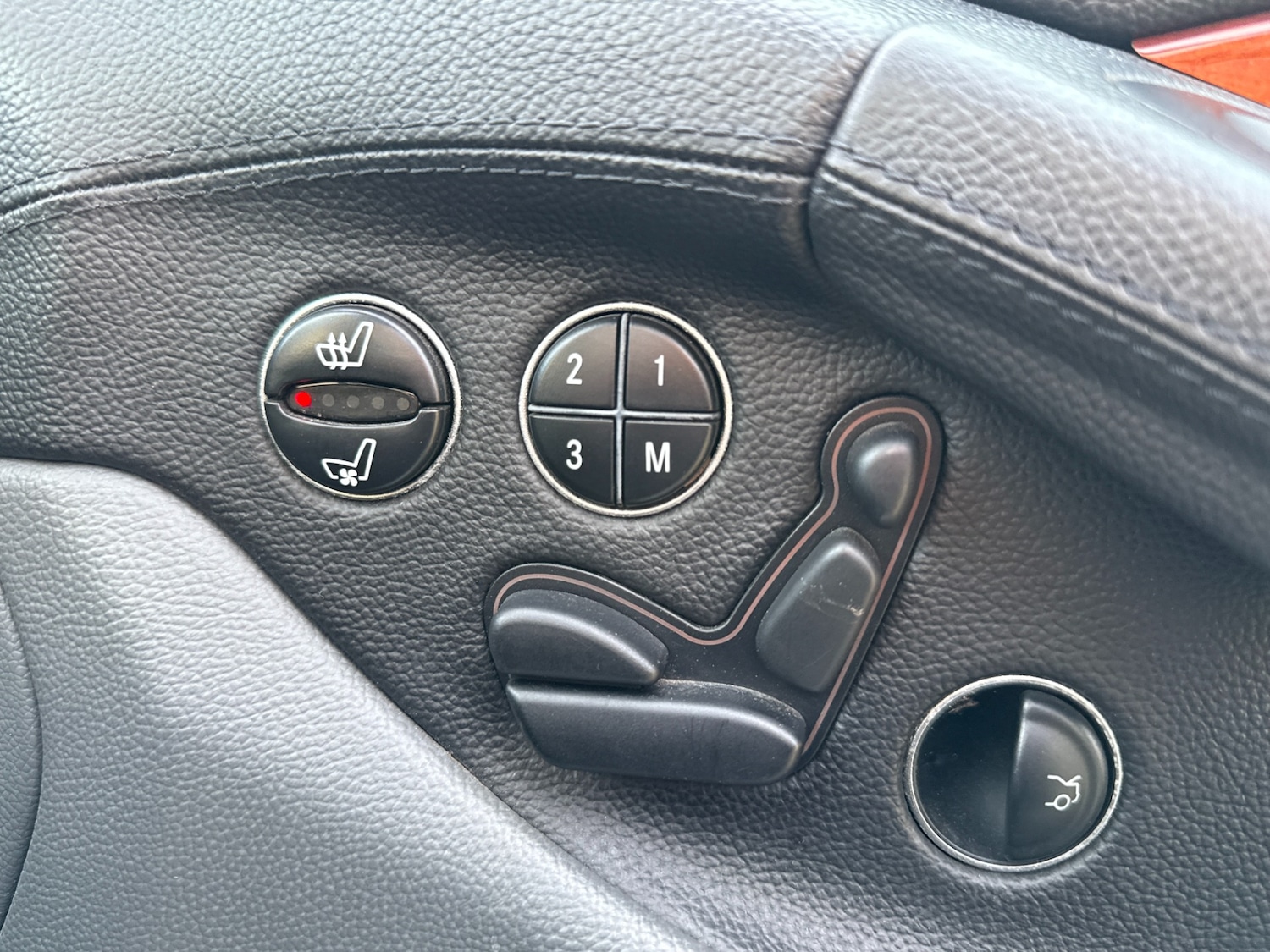 Used Mercedes-Benz S Class 2004 for sale - 77324527: Photo 32