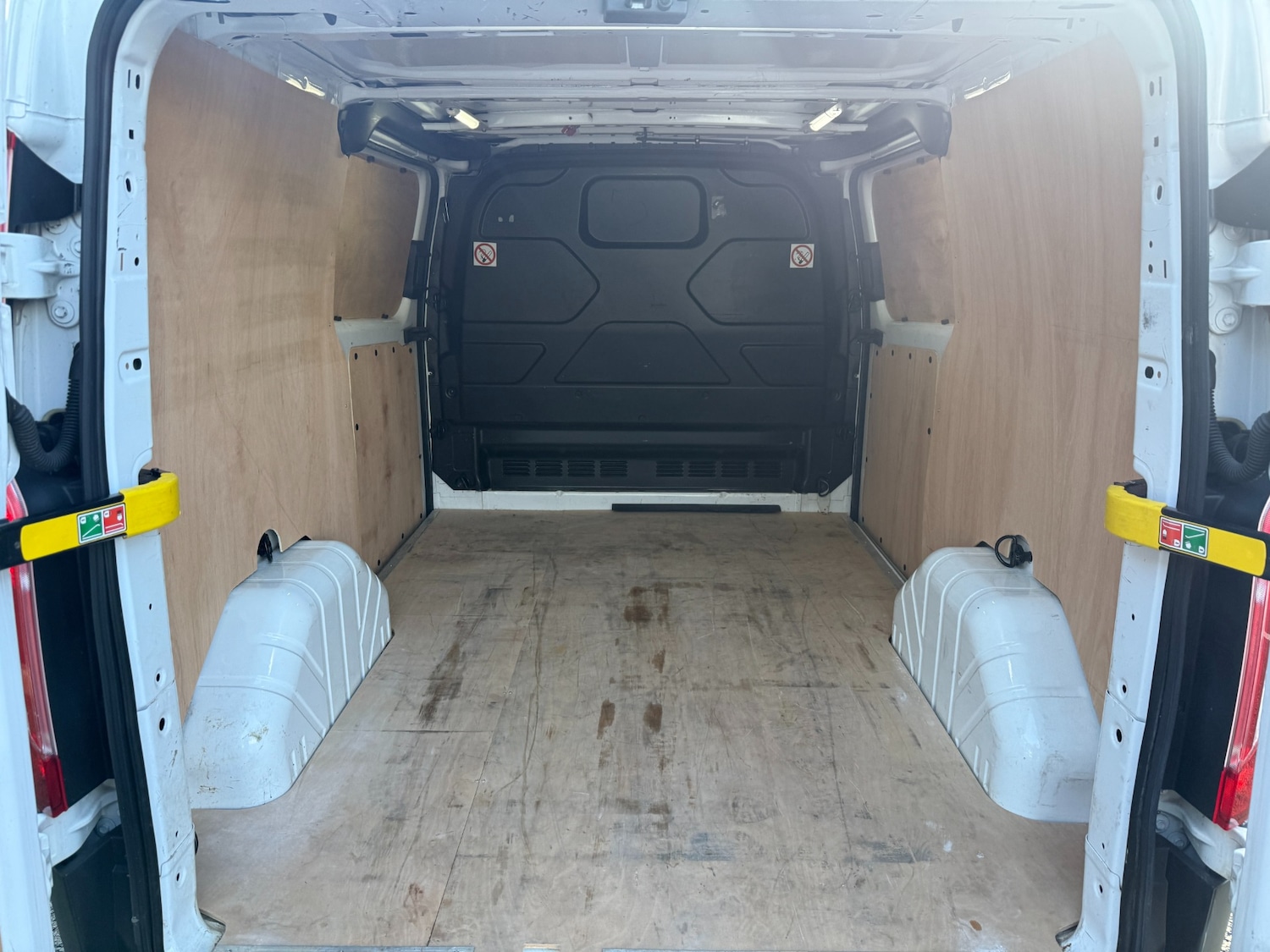 Used Ford Transit Custom 2017 for sale - 77088110: Photo 16