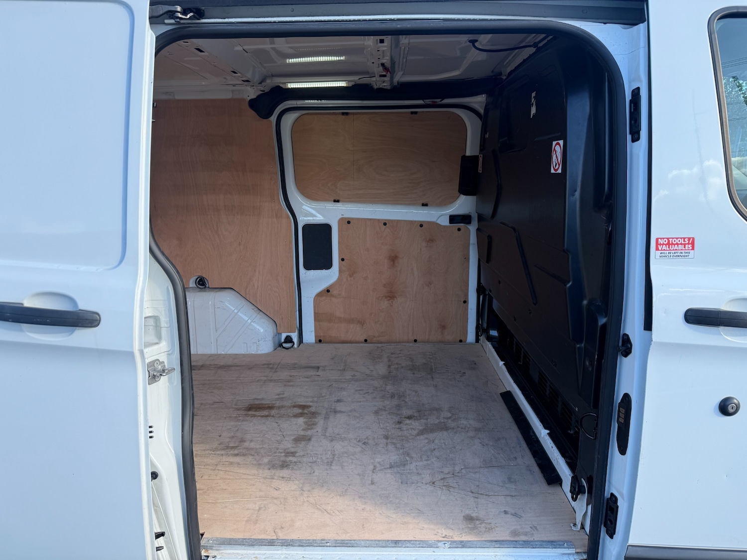 Used Ford Transit Custom 2017 for sale - 77088110: Photo 19