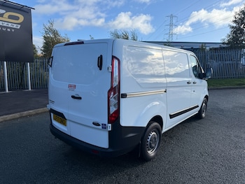 Used Ford Transit Custom 2017 for sale - 77088110: Photo