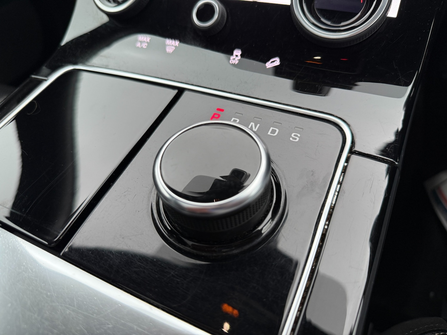 Used Land Rover Range Rover Velar 2020 for sale - 77650027: Photo 29