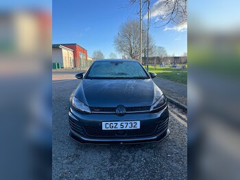 Used Volkswagen Golf 2016 for sale - 76738621: Photo