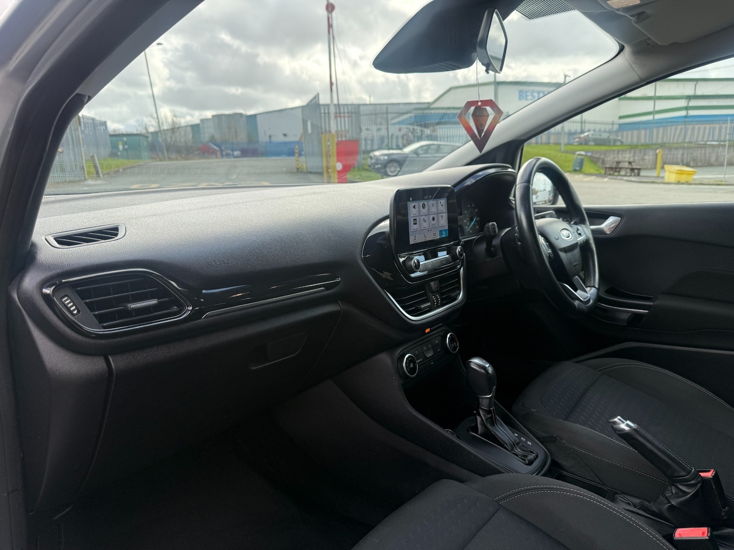 Used Ford Fiesta 2017 for sale - 78143714: Photo 24