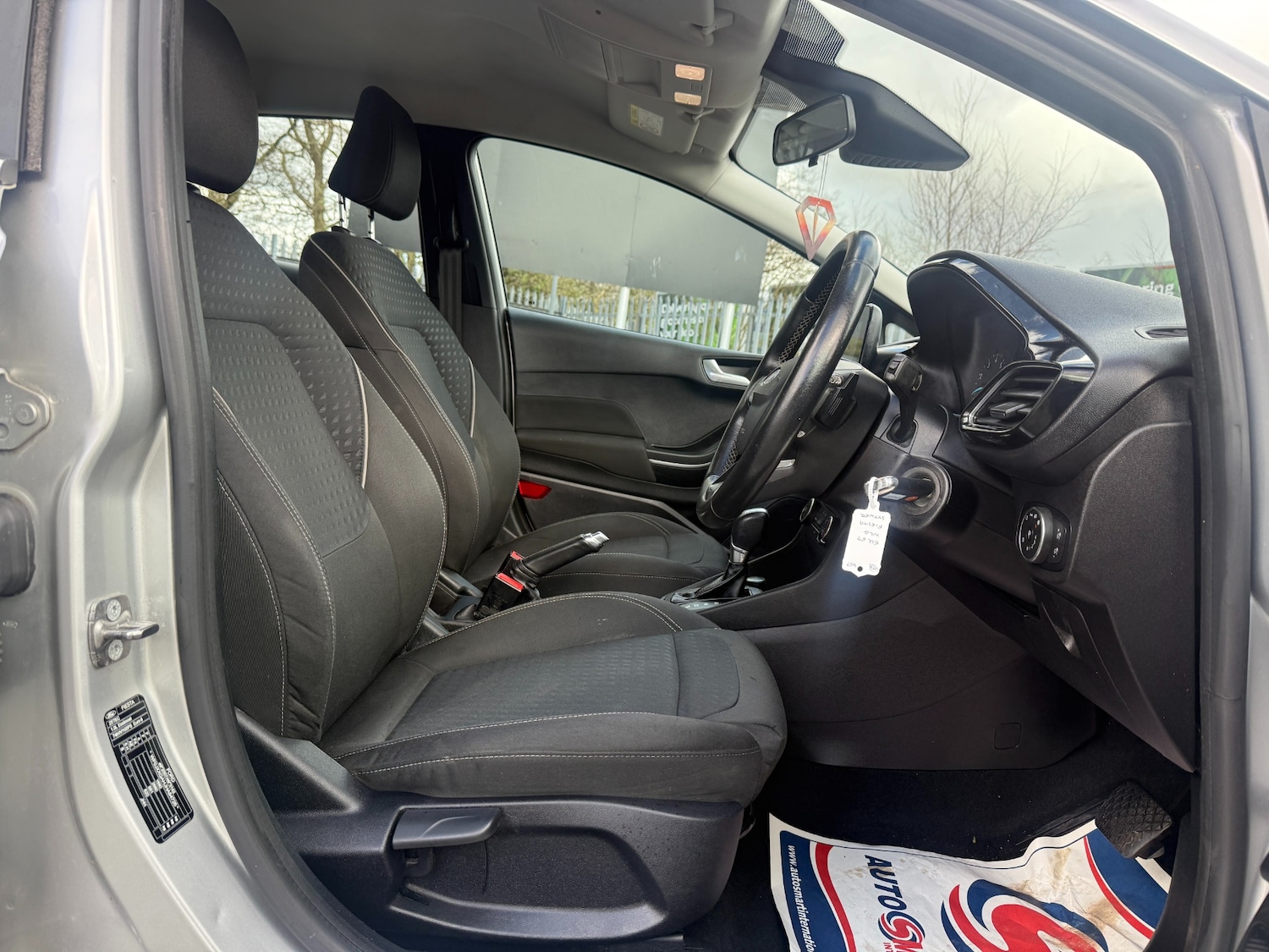 Used Ford Fiesta 2017 for sale - 78143714: Photo 41