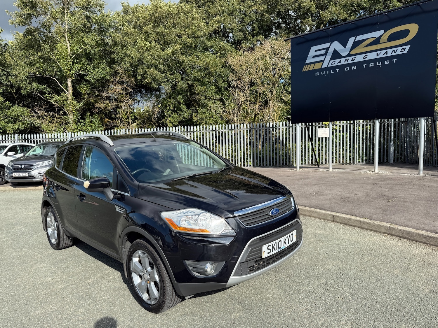 Used Ford Kuga 2010 for sale - 76117224: Photo 1
