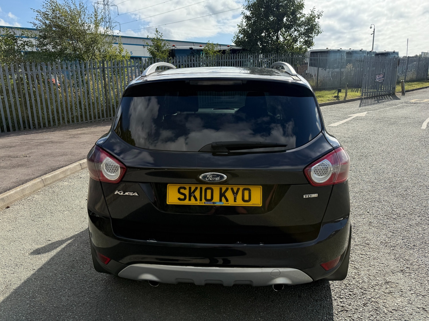 Used Ford Kuga 2010 for sale - 76117224: Photo 4