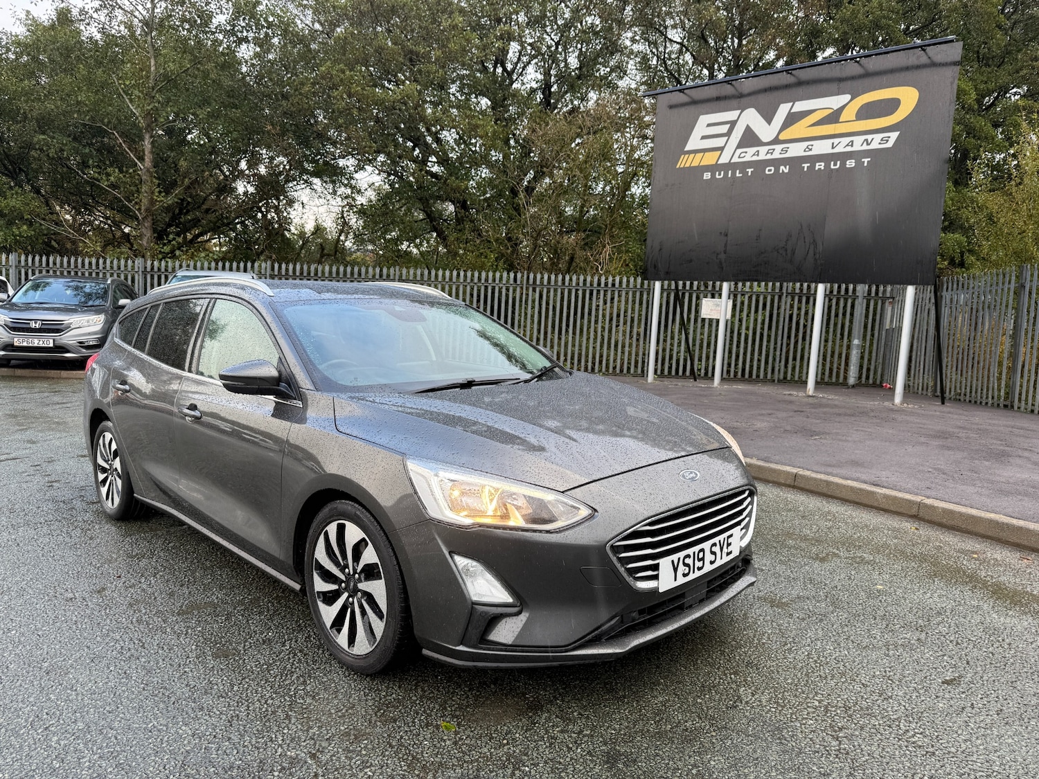 Used Ford Focus 2019 for sale - 76382623: Photo 1