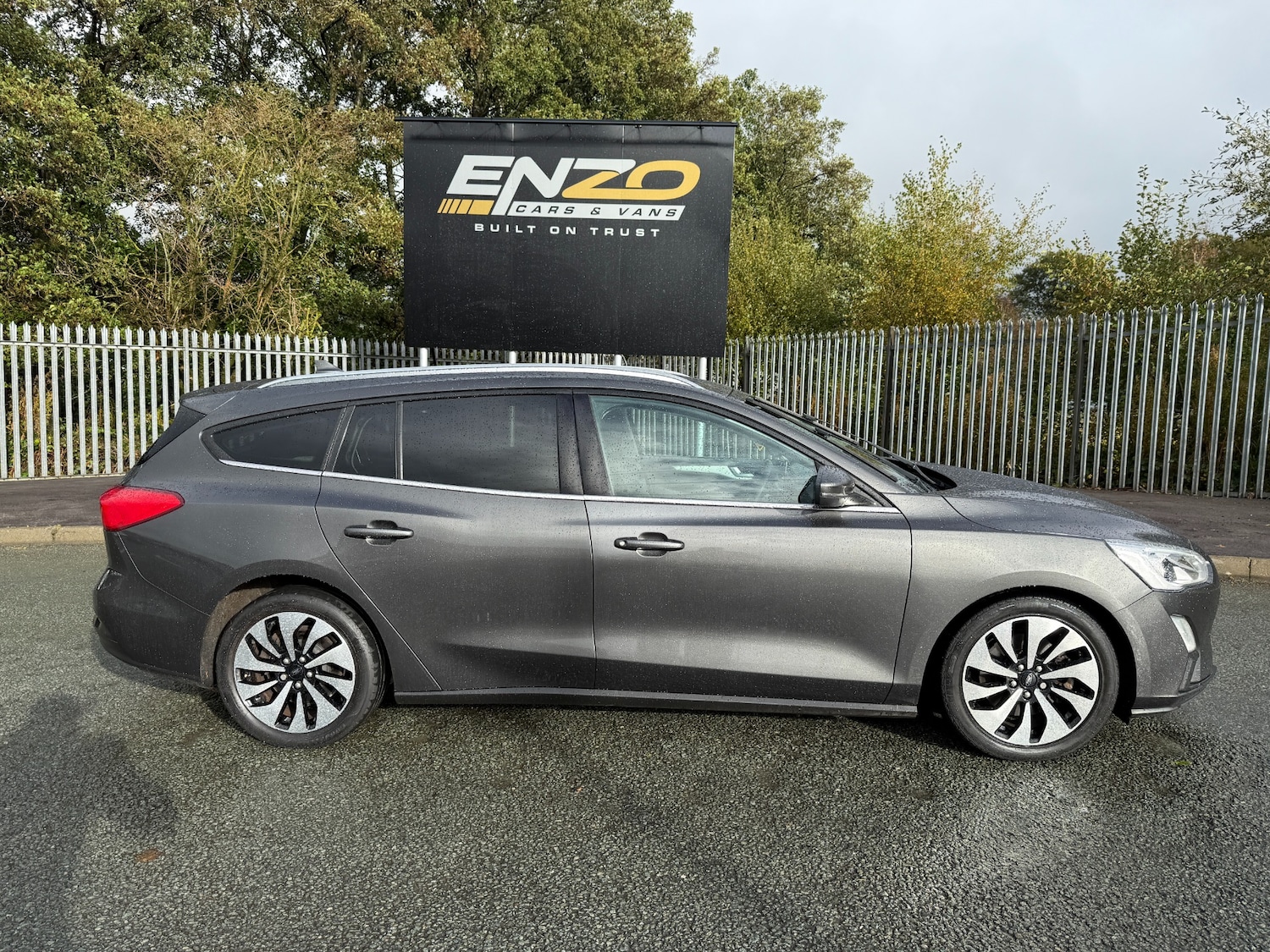 Used Ford Focus 2019 for sale - 76382623: Photo 2