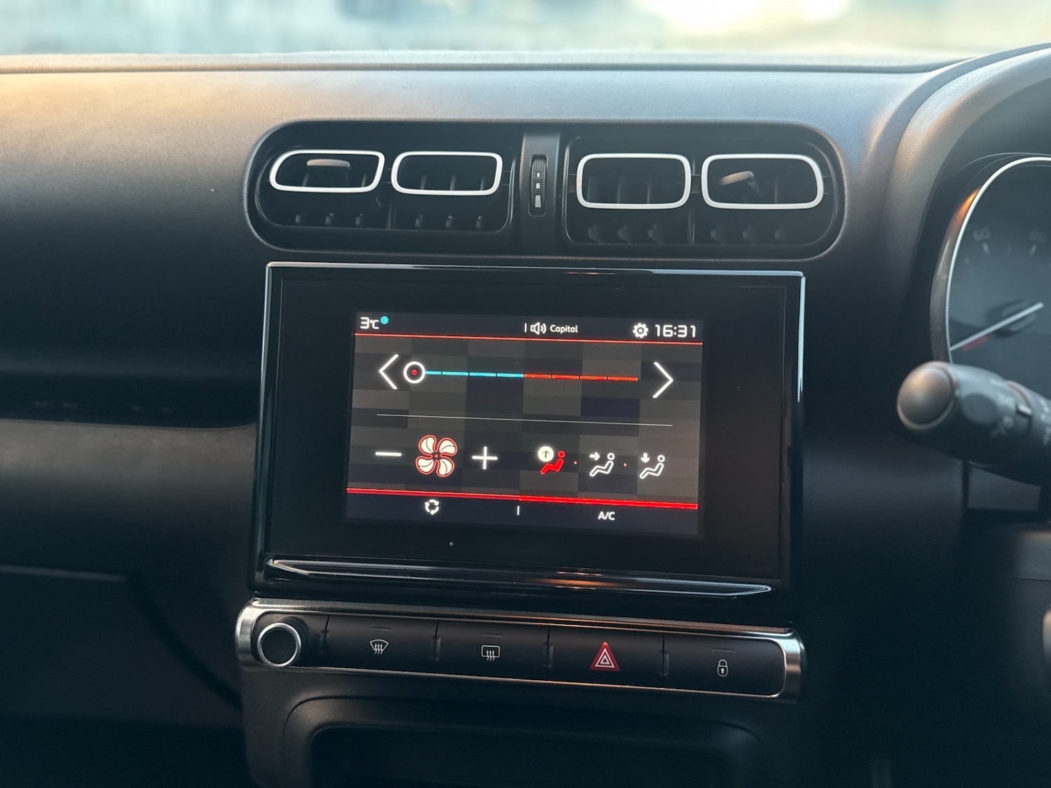 Used Citroen C3 Aircross 2018 for sale - 77087795: Photo 29