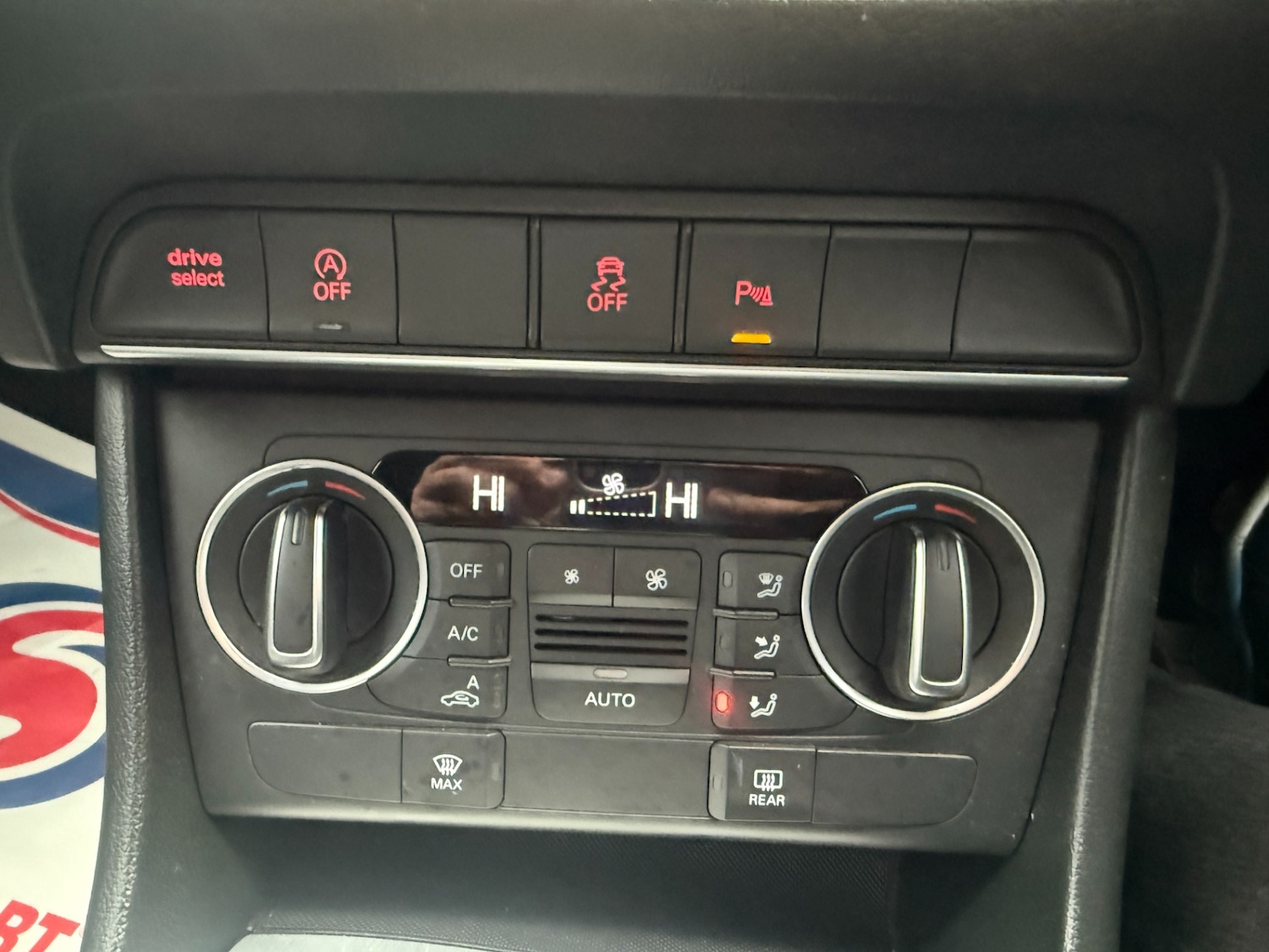 Used Audi Q3 2016 for sale - 76507690: Photo 23