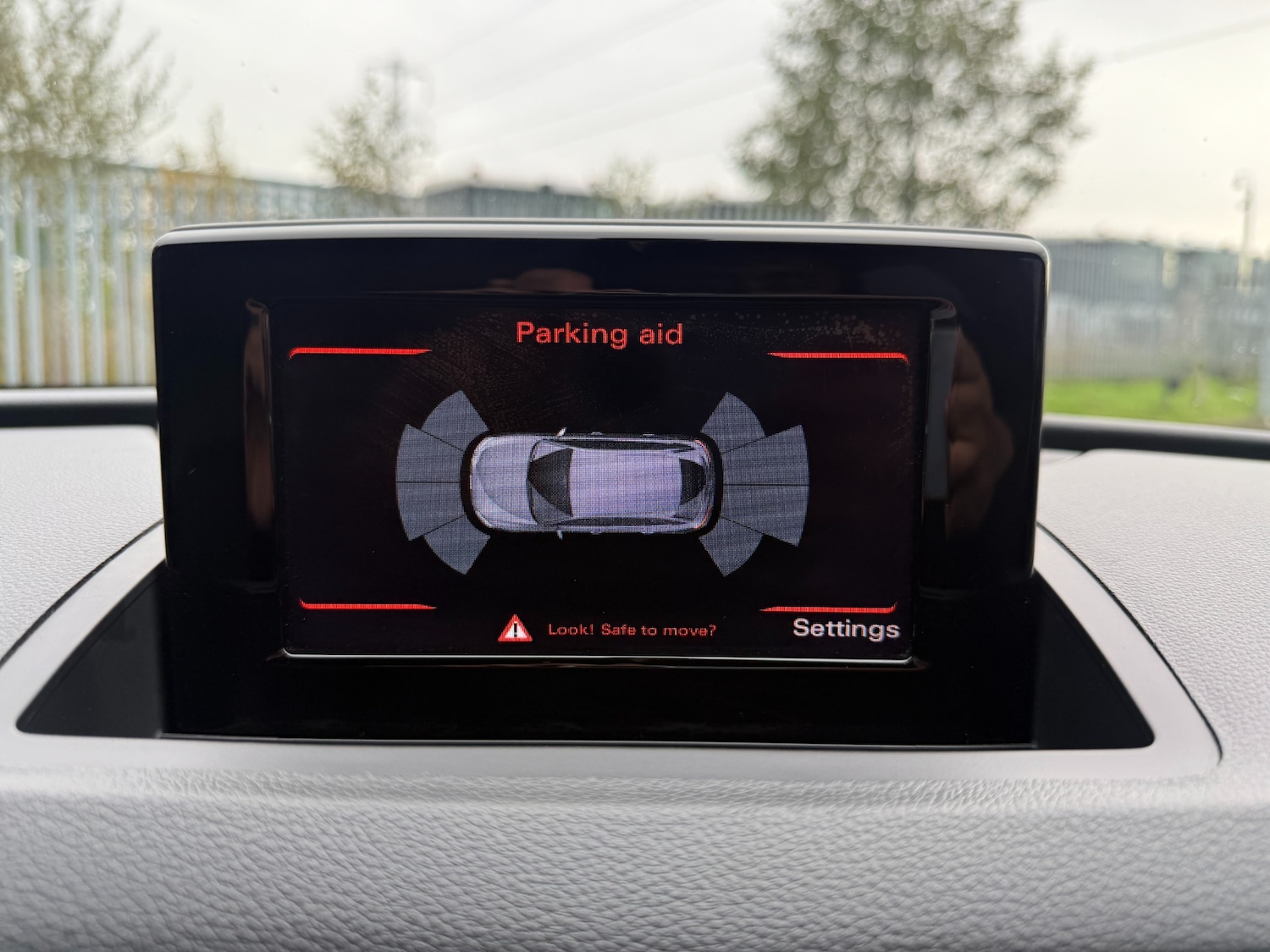 Used Audi Q3 2016 for sale - 76507690: Photo 26