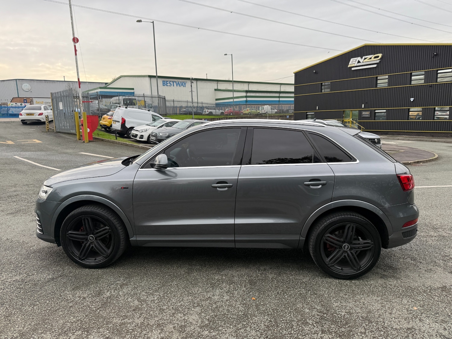 Used Audi Q3 2016 for sale - 76507690: Photo 6