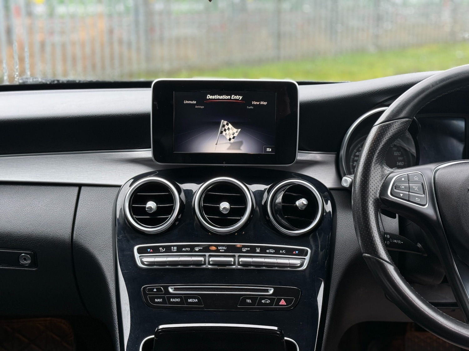 Used Mercedes-Benz C Class 2018 for sale - 77543817: Photo 18