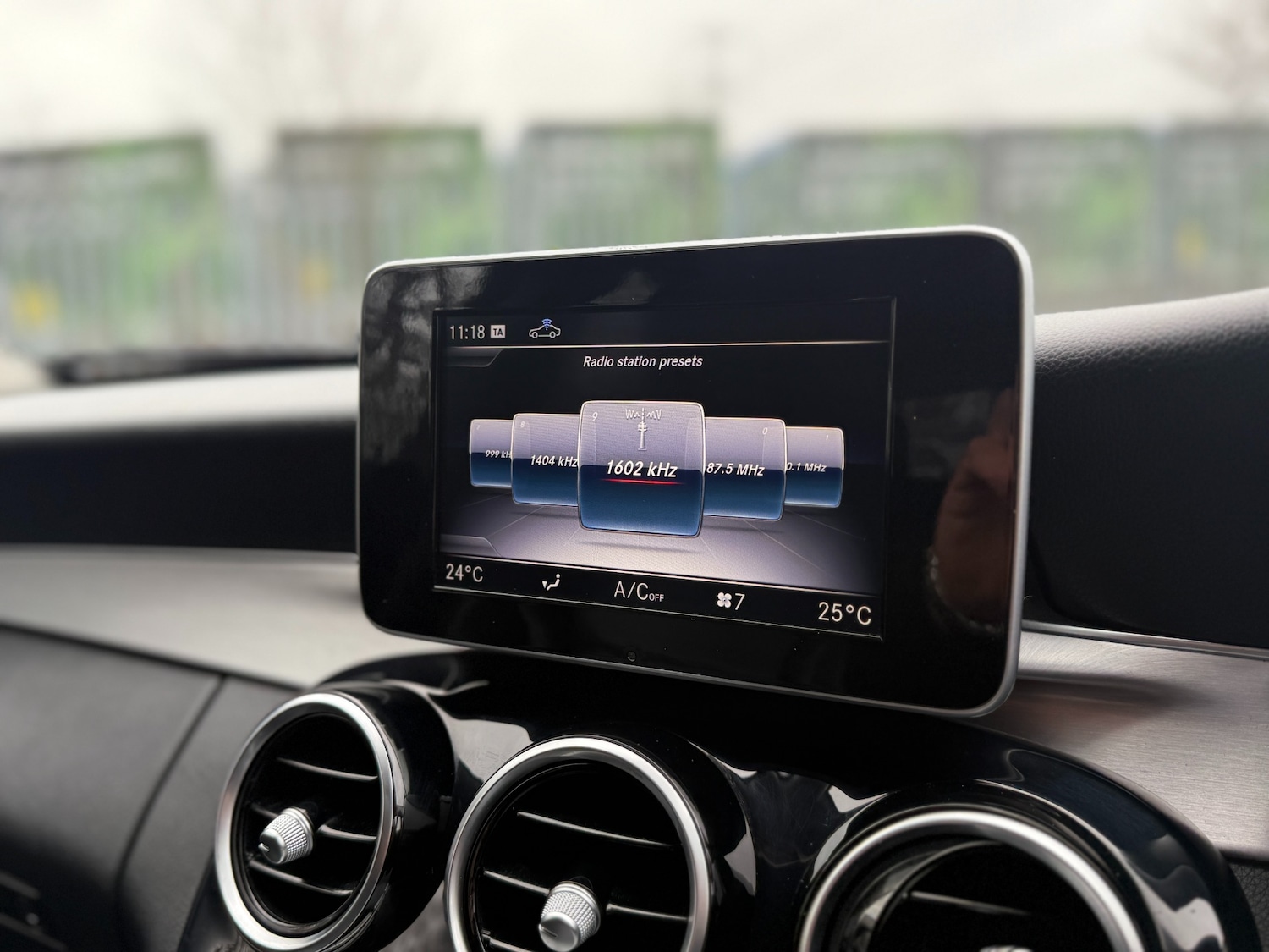 Used Mercedes-Benz C Class 2018 for sale - 77543817: Photo 29