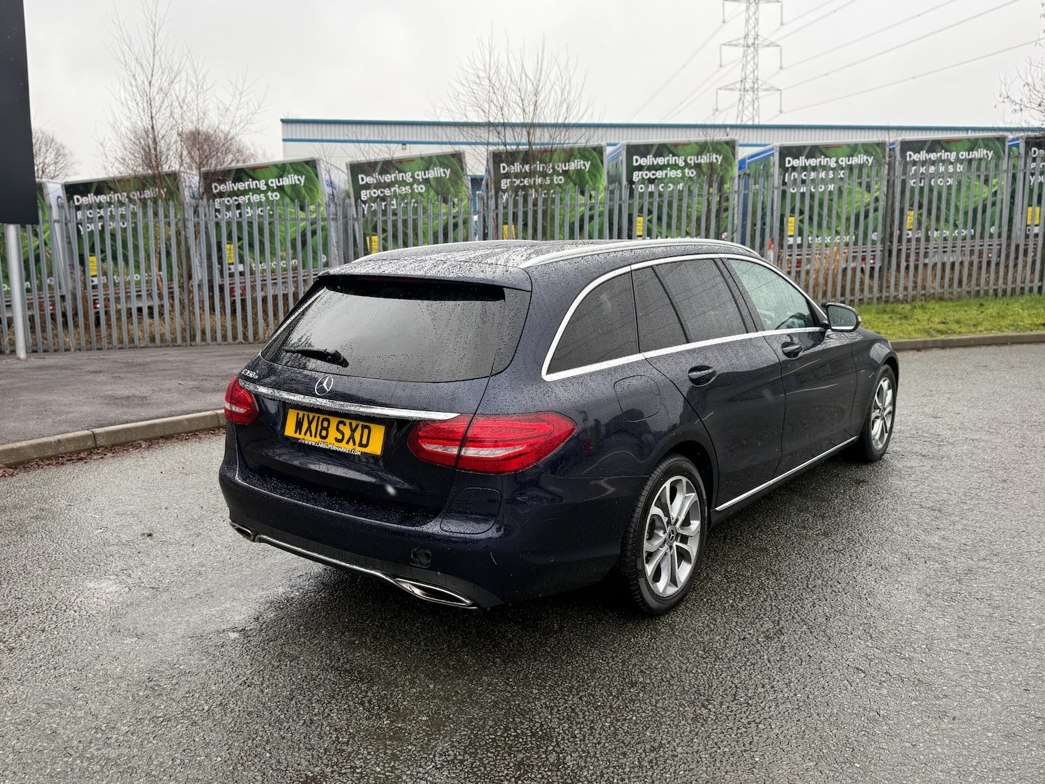 Used Mercedes-Benz C Class 2018 for sale - 77543817: Photo 3
