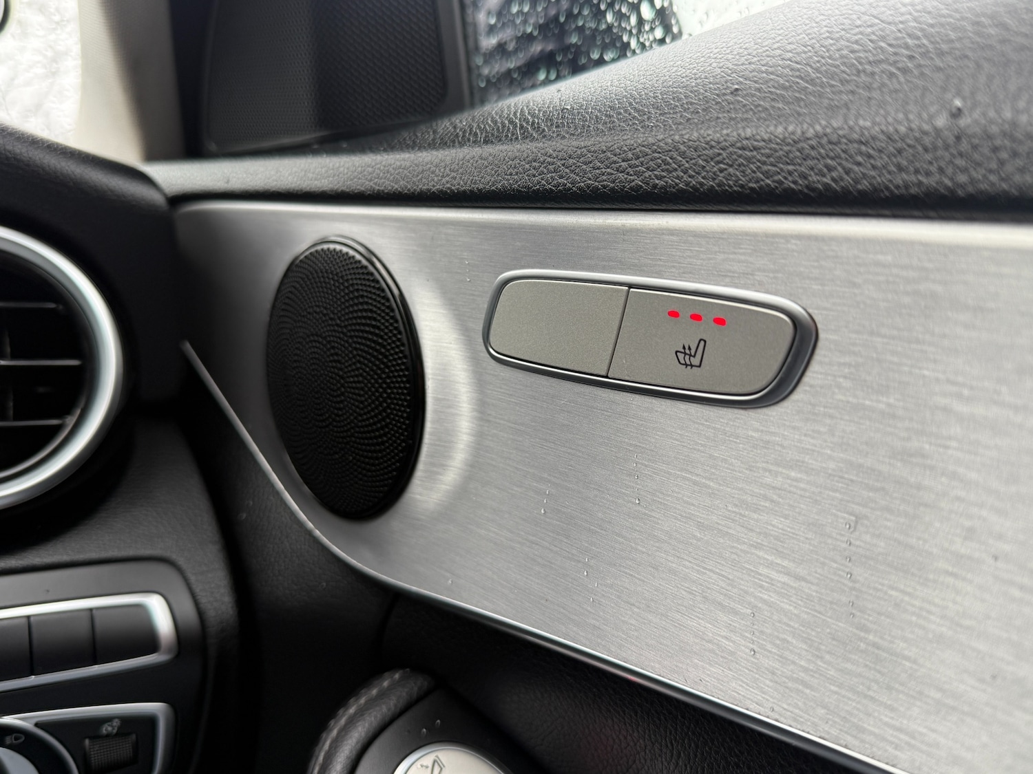 Used Mercedes-Benz C Class 2018 for sale - 77543817: Photo 35