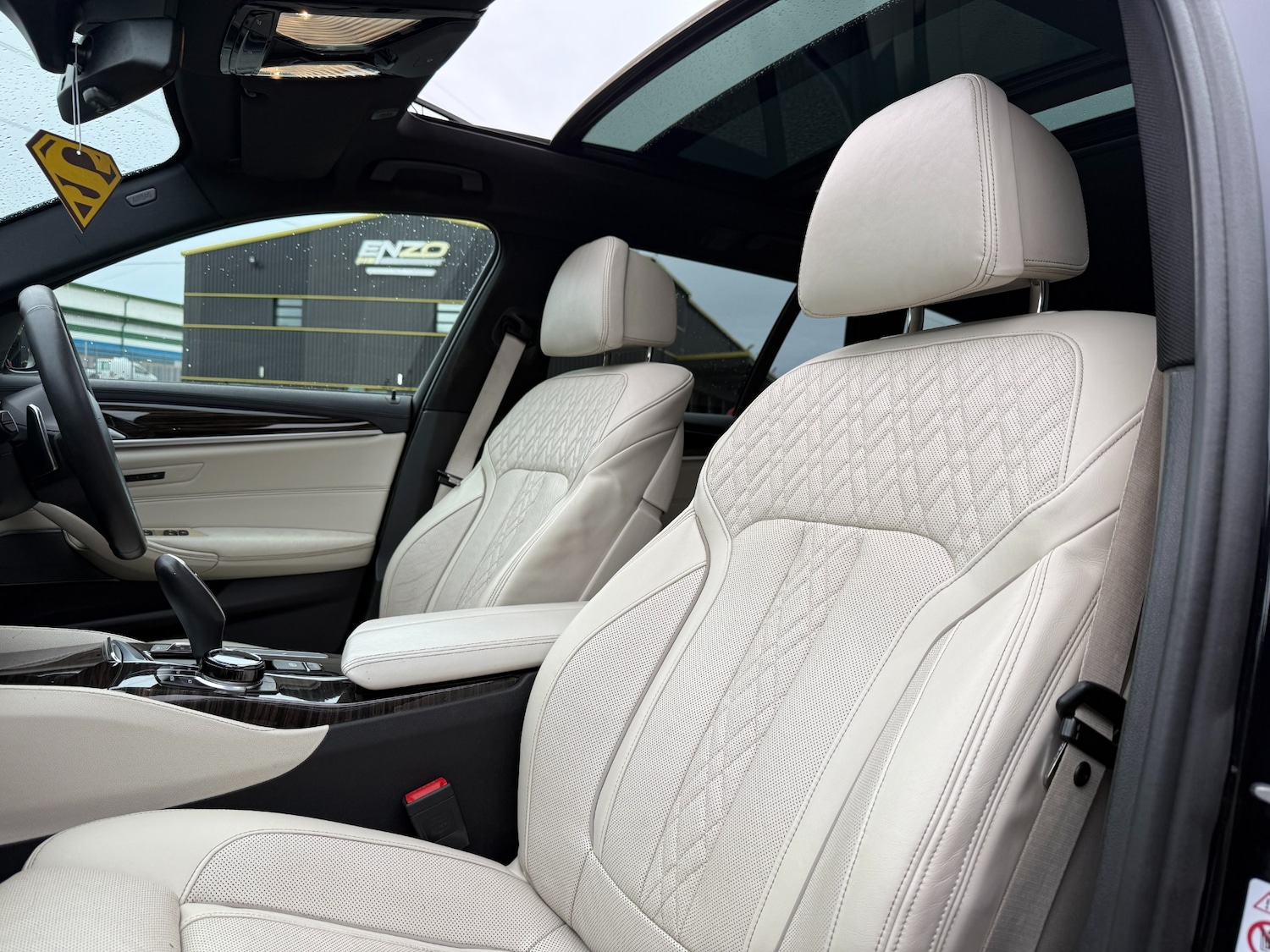 Used BMW 5 Series 2018 for sale - 76178130: Photo 10