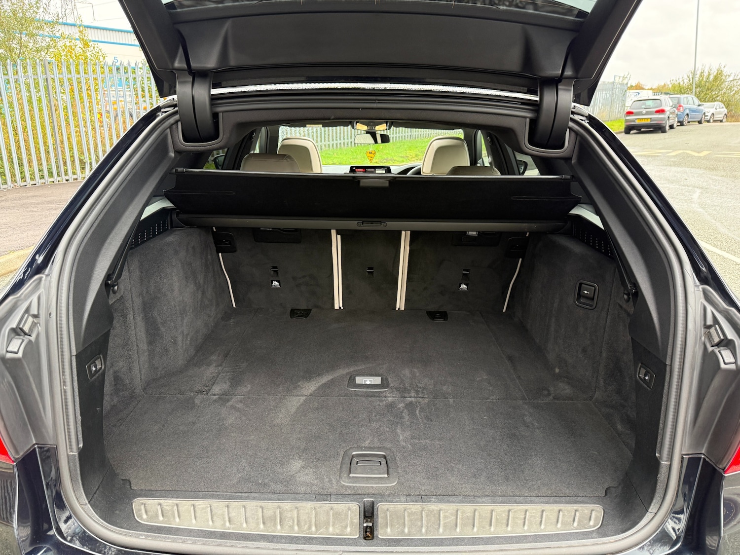 Used BMW 5 Series 2018 for sale - 76178130: Photo 17