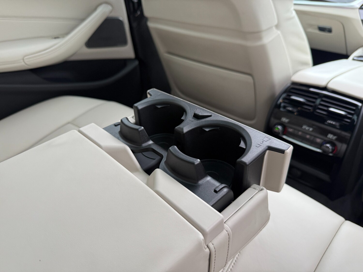 Used BMW 5 Series 2018 for sale - 76178130: Photo 21