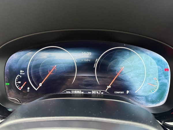 Used BMW 5 Series 2018 for sale - 76178130: Photo 22