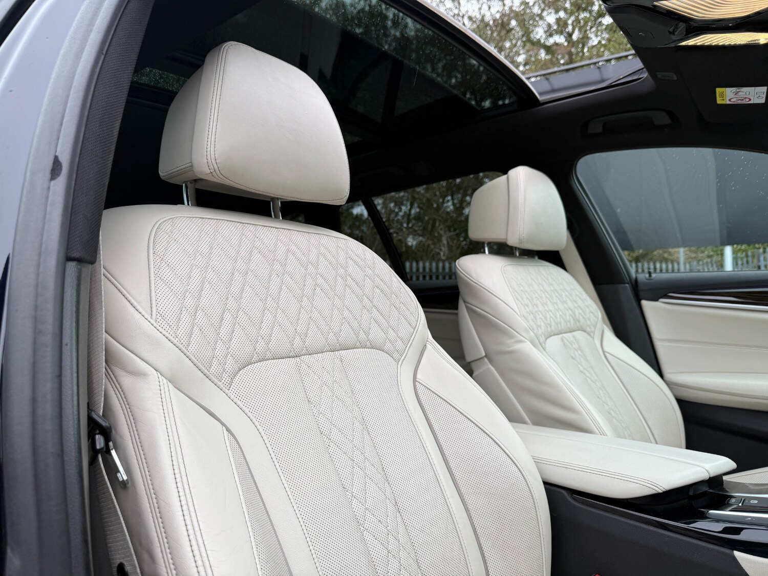 Used BMW 5 Series 2018 for sale - 76178130: Photo 30