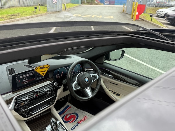 Used BMW 5 Series 2018 for sale - 76178130: Photo 32