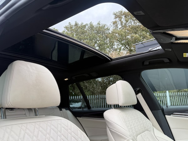 Used BMW 5 Series 2018 for sale - 76178130: Photo 33