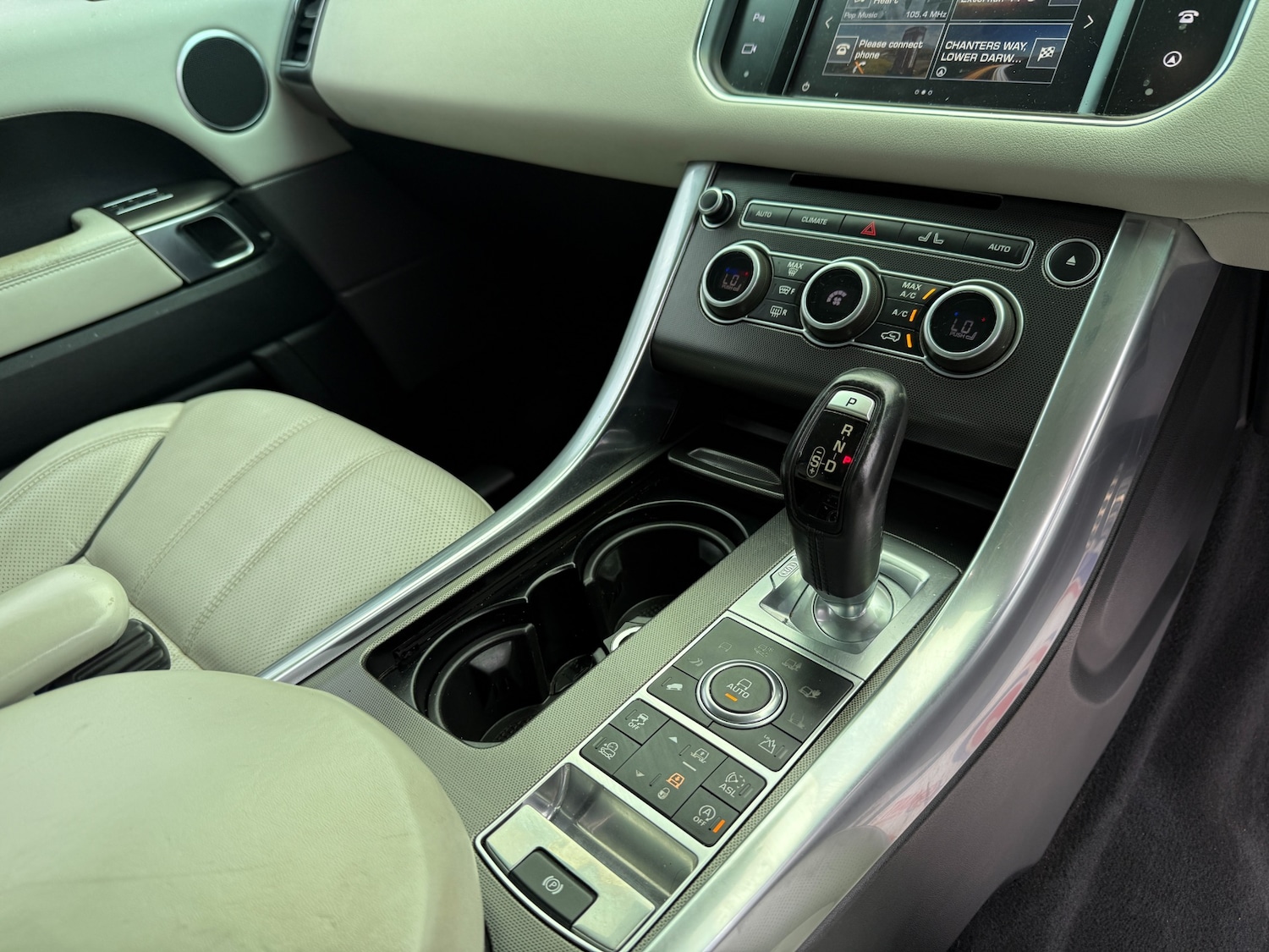 Used Land Rover Range Rover Sport 2015 for sale - 78177100: Photo 24