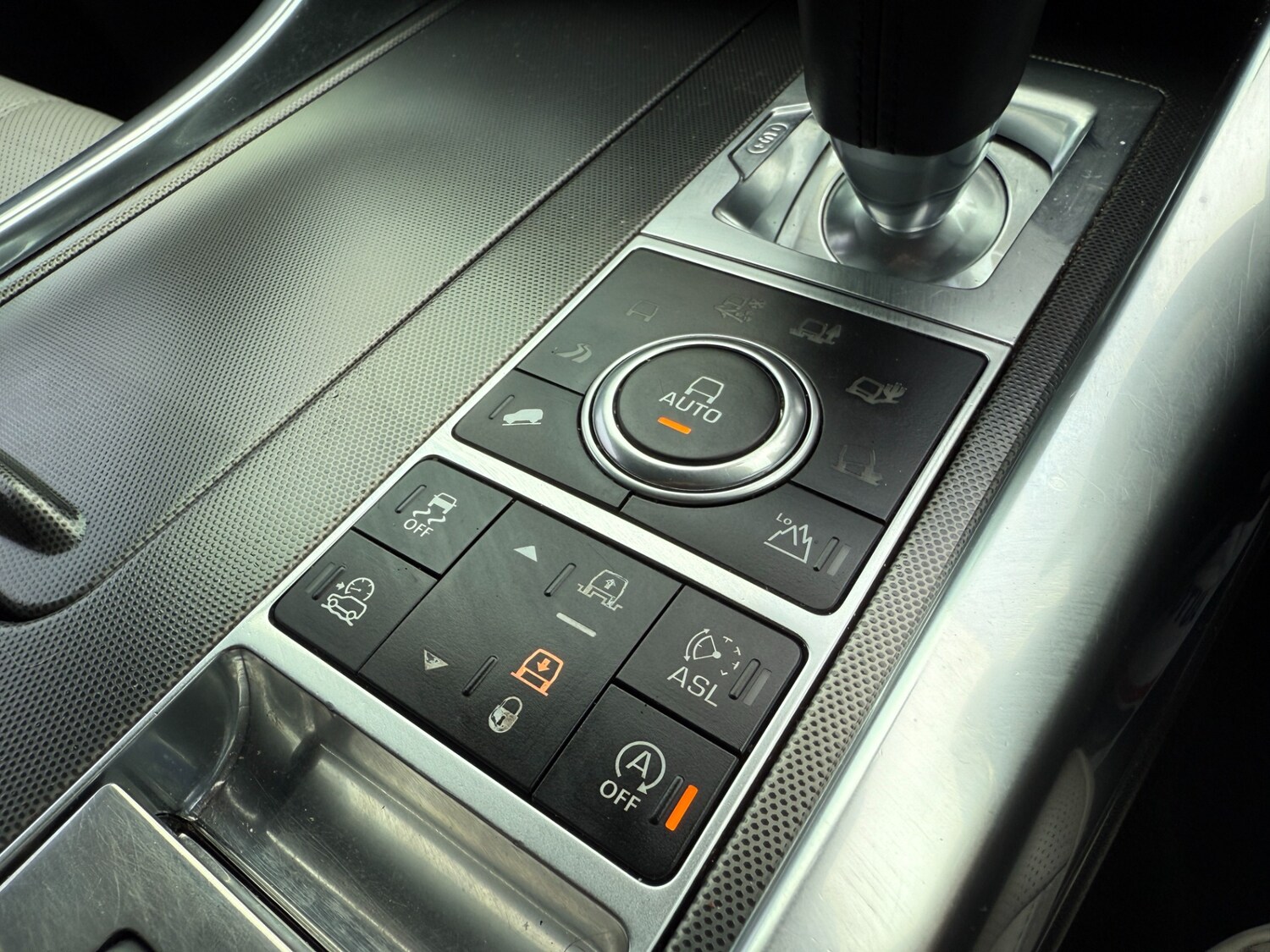 Used Land Rover Range Rover Sport 2015 for sale - 78177100: Photo 33