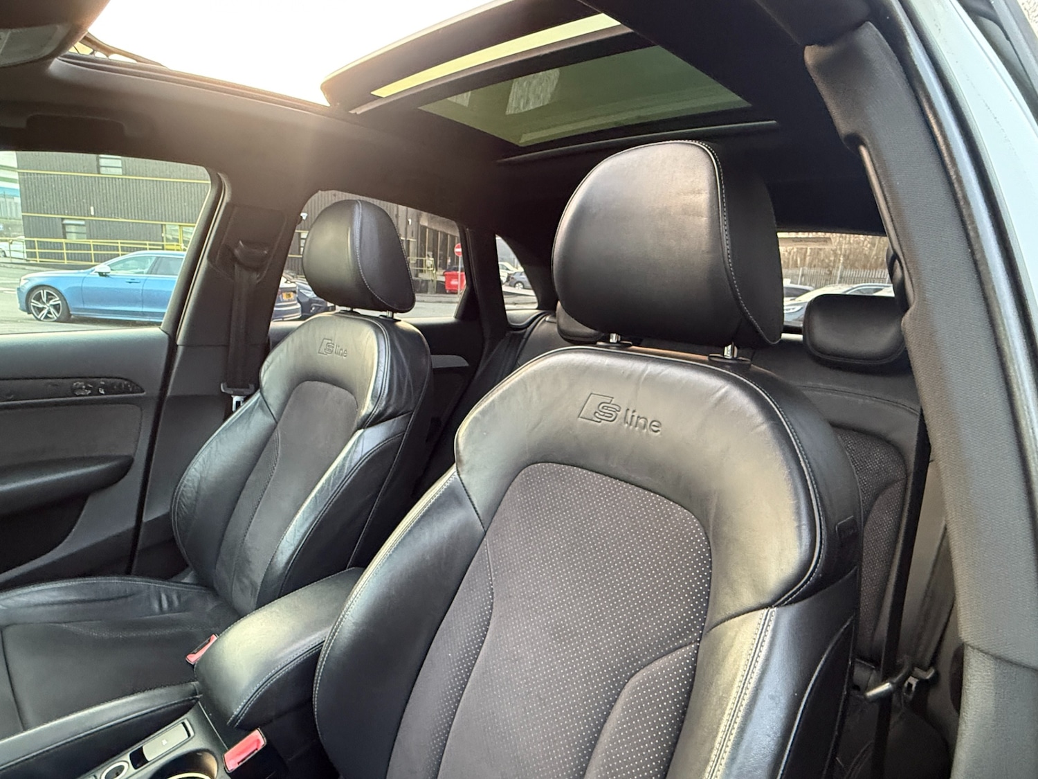 Used Audi Q3 2012 for sale - 77998431: Photo 10