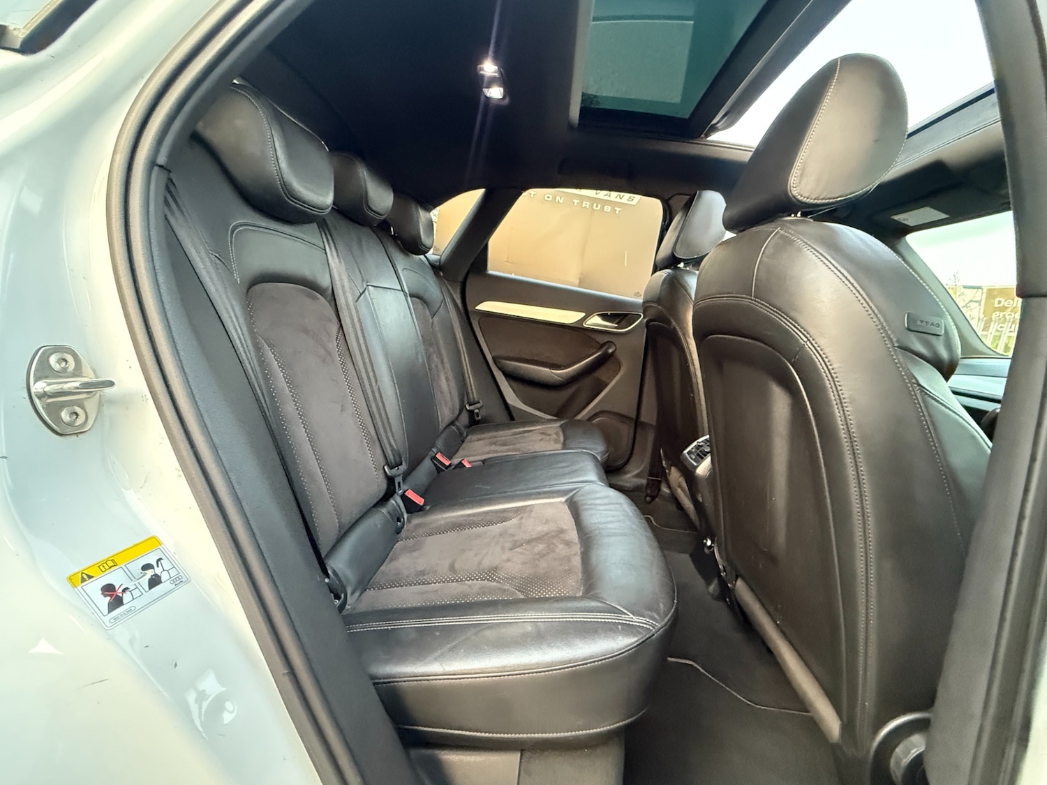 Used Audi Q3 2012 for sale - 77998431: Photo 18