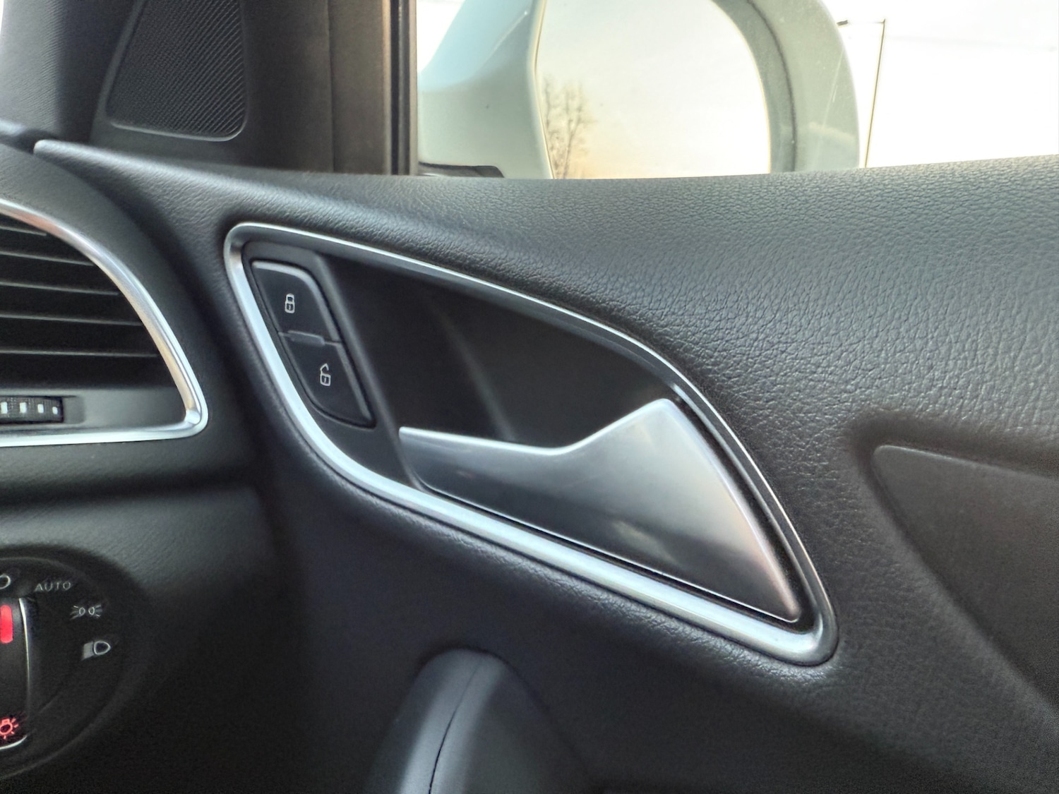 Used Audi Q3 2012 for sale - 77998431: Photo 30