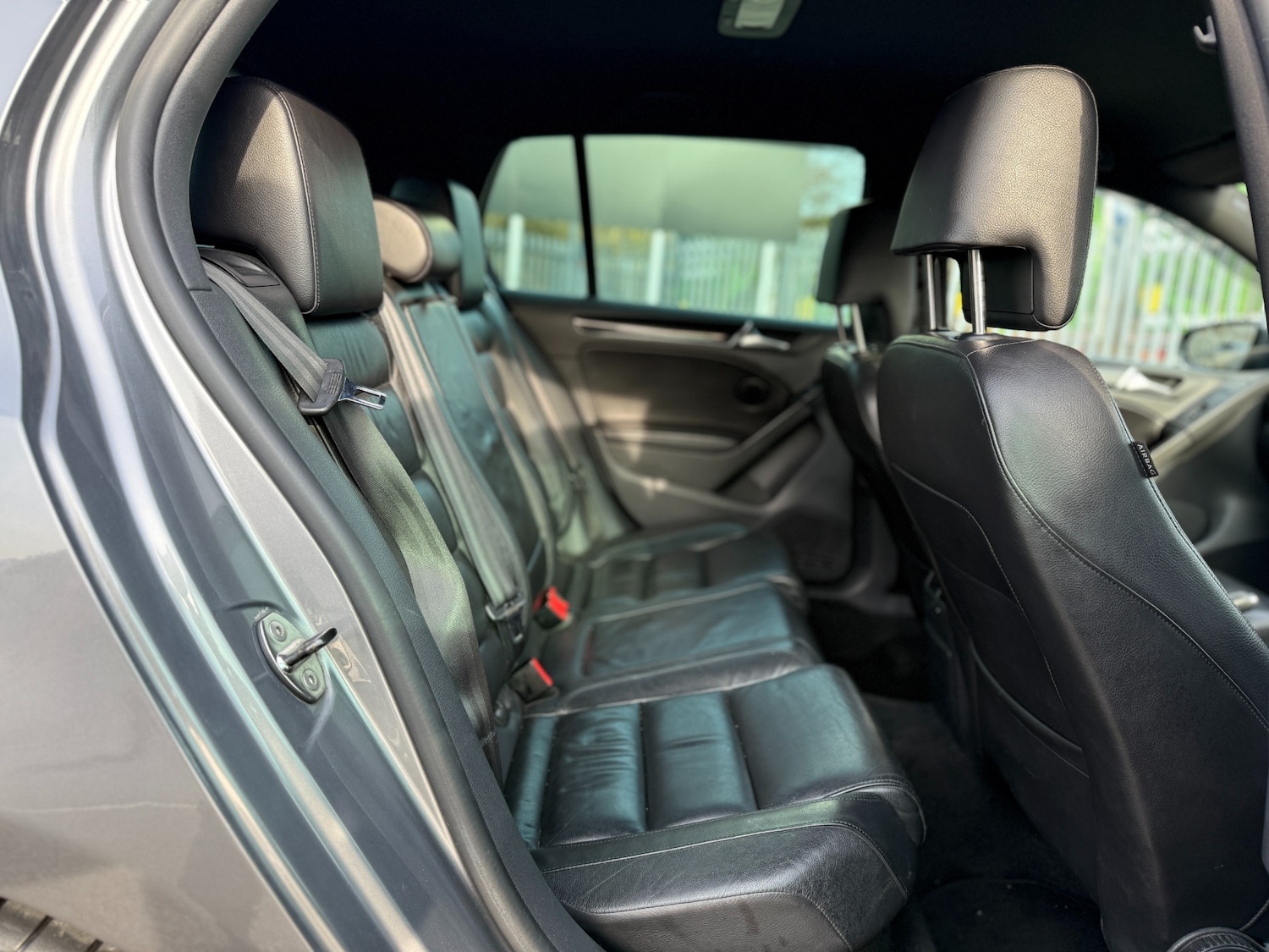 Used Volkswagen Golf 2012 for sale - 77950559: Photo 17