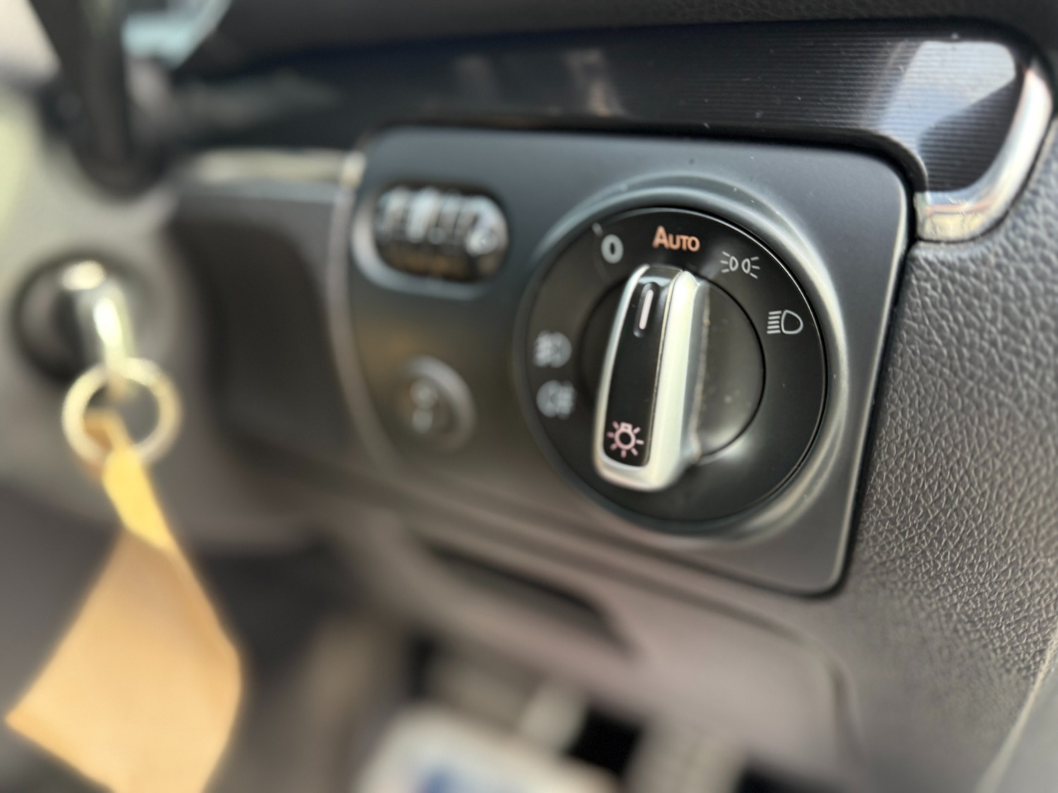 Used Volkswagen Golf 2012 for sale - 77950559: Photo 27