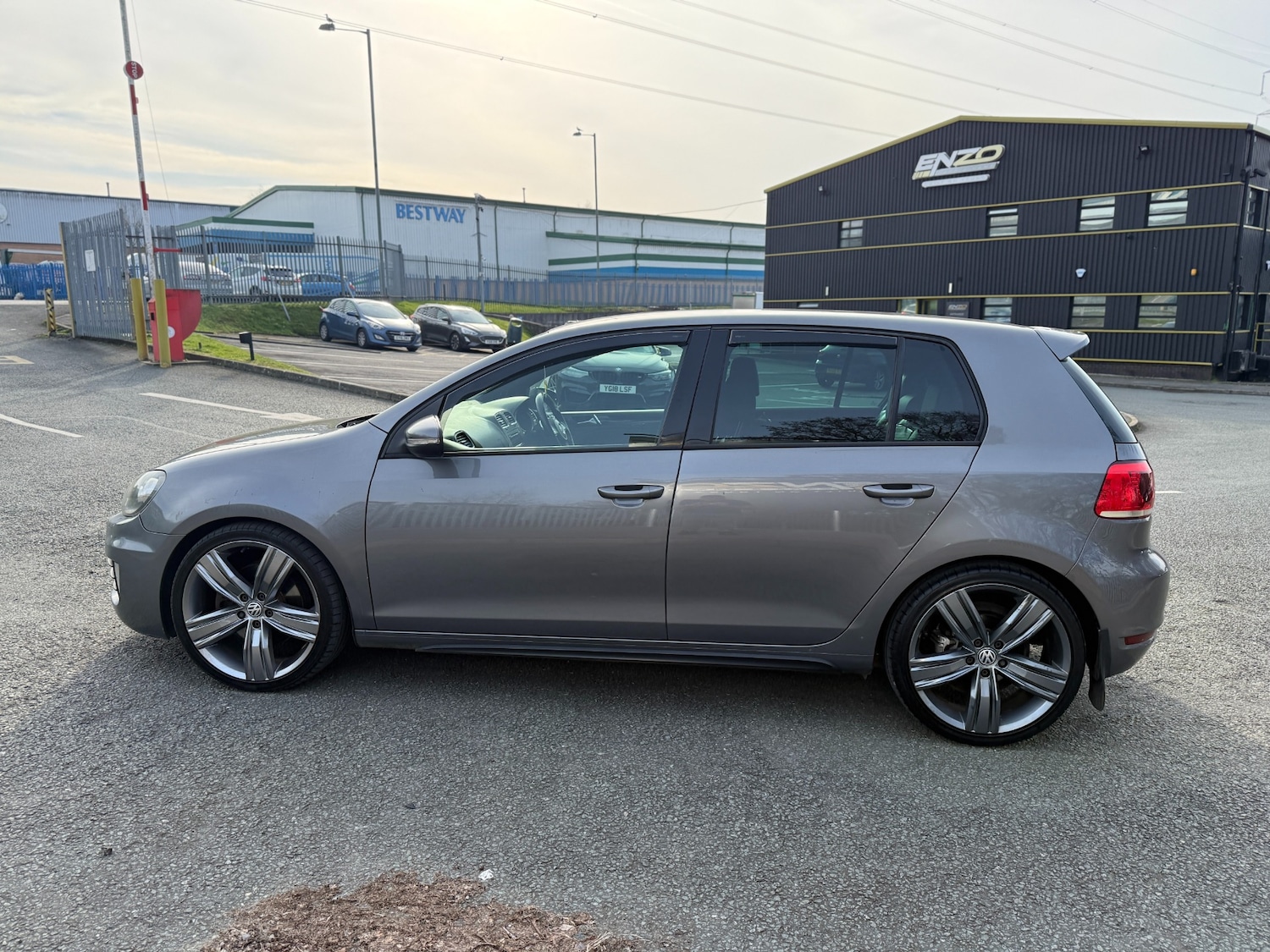 Used Volkswagen Golf 2012 for sale - 77950559: Photo 7