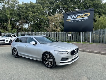 2019 (19) - 2.0 D4 Momentum 5dr Geartronic