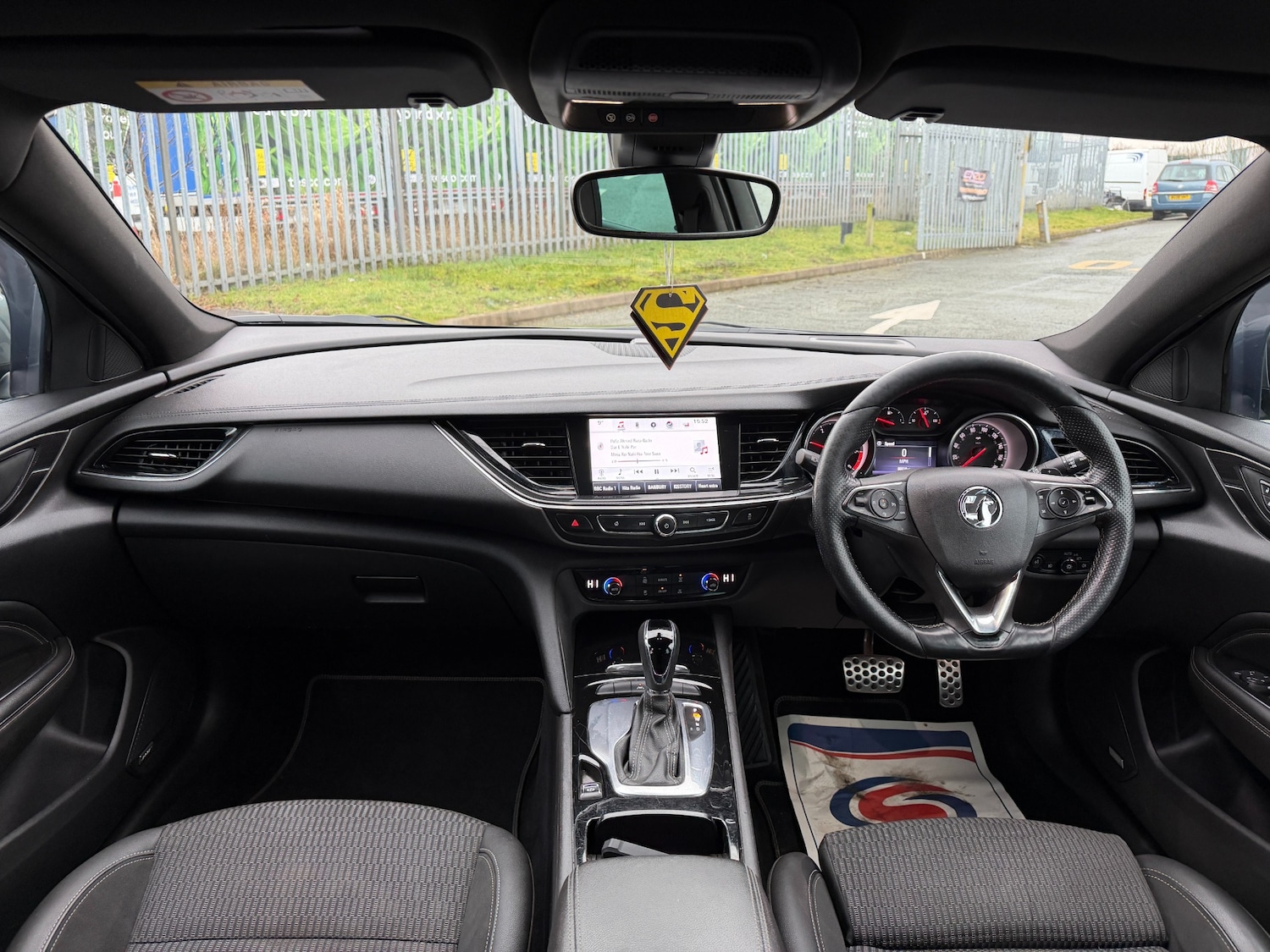 Used Vauxhall Insignia 2017 for sale - 77501560: Photo 11