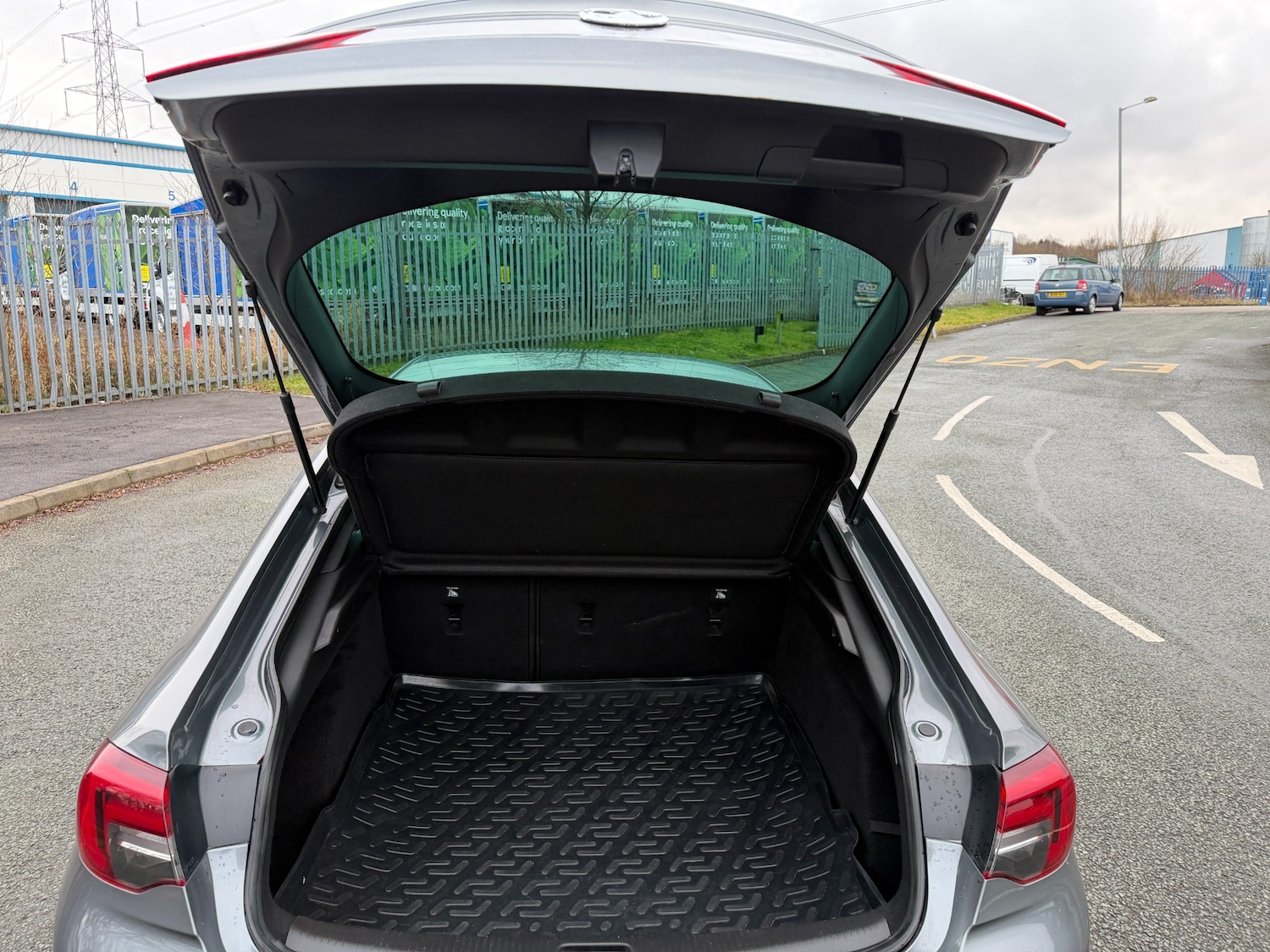 Used Vauxhall Insignia 2017 for sale - 77501560: Photo 16