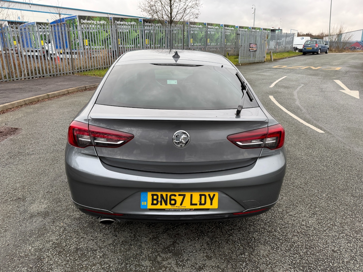 Used Vauxhall Insignia 2017 for sale - 77501560: Photo 4