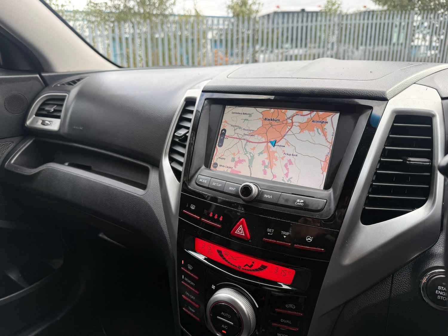 Used Ssangyong Tivoli 2015 for sale - 76382677: Photo 18