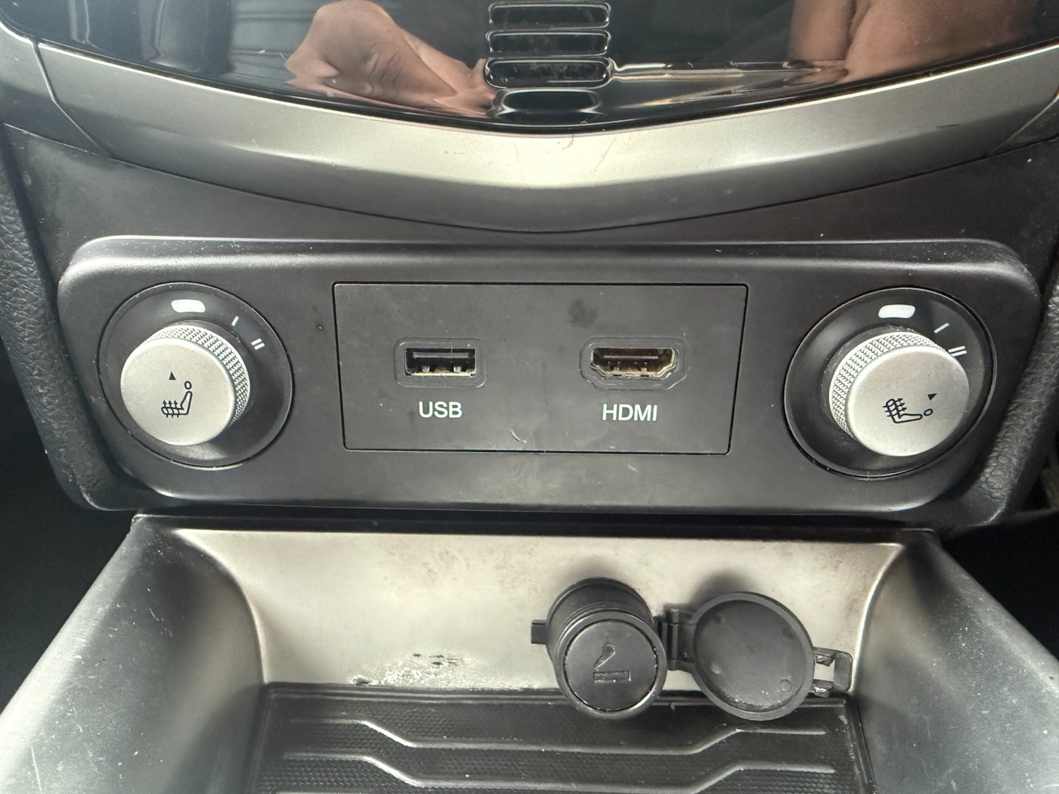 Used Ssangyong Tivoli 2015 for sale - 76382677: Photo 21