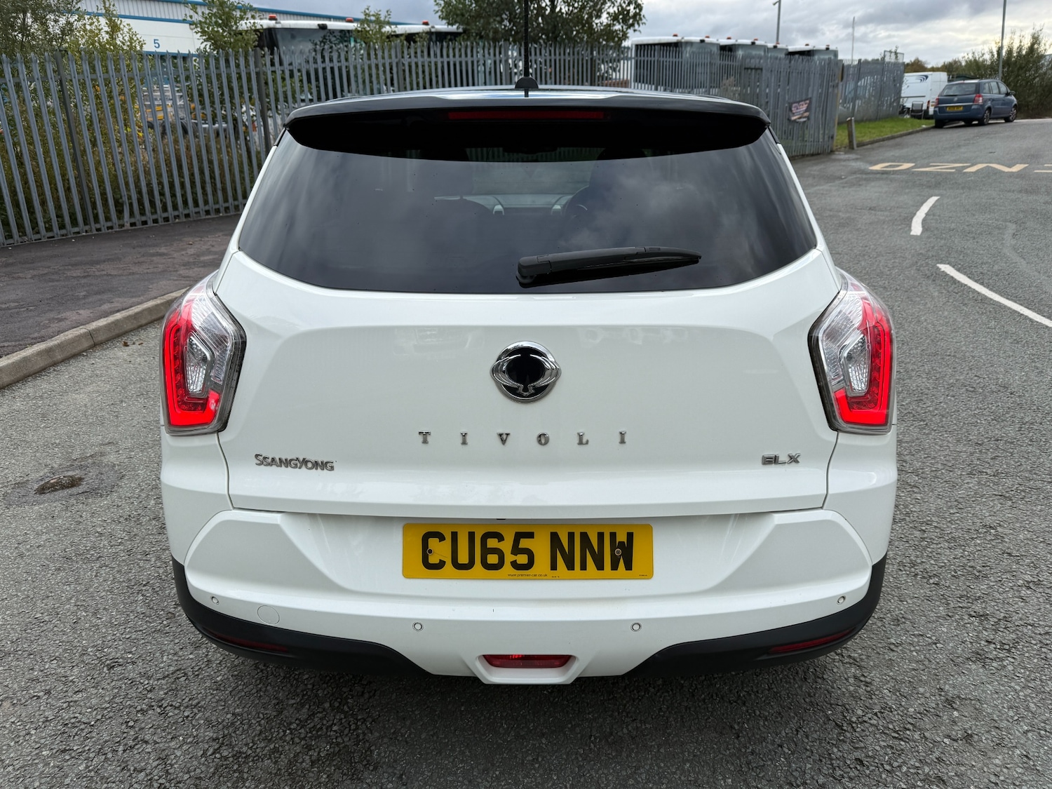 Used Ssangyong Tivoli 2015 for sale - 76382677: Photo 4
