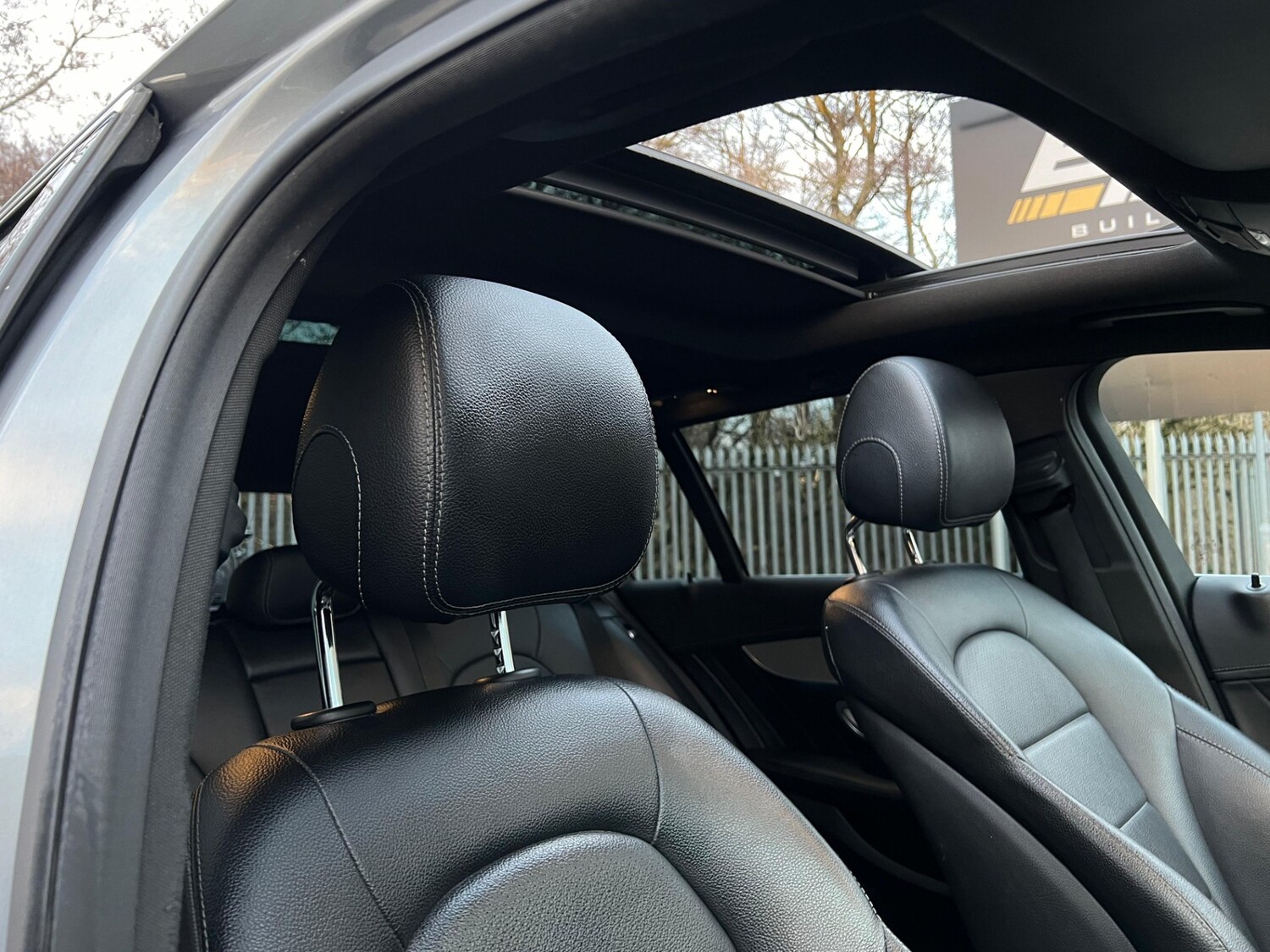 Used Mercedes-Benz C Class 2015 for sale - 76918728: Photo 25