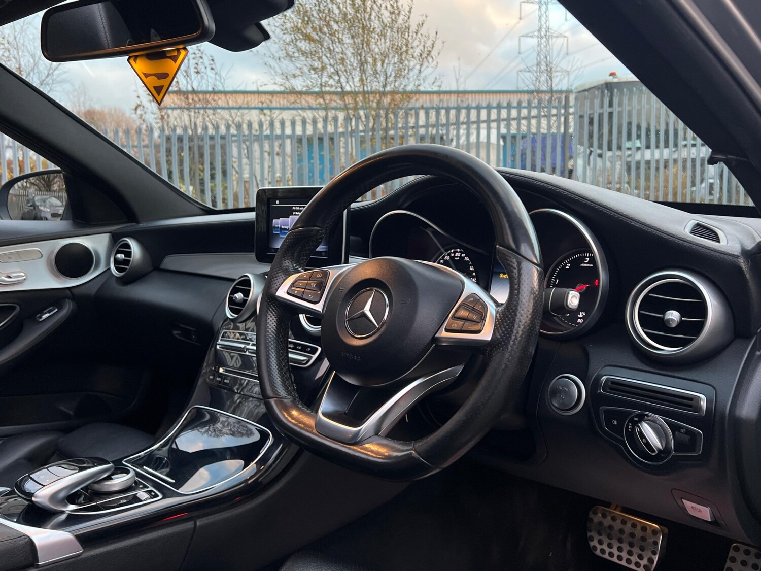 Used Mercedes-Benz C Class 2015 for sale - 76918728: Photo 26